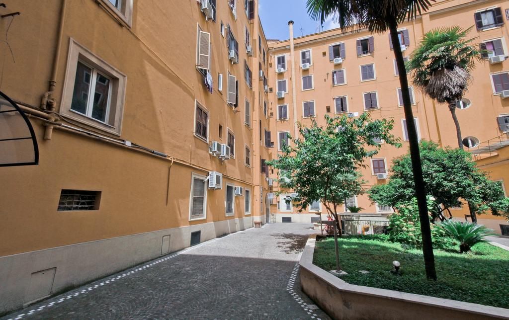 San Pietro's - Affittacamere